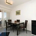 1 Bedroom Awesome In