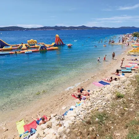 Lovely In With Swimming Pool Apartament Bibinje