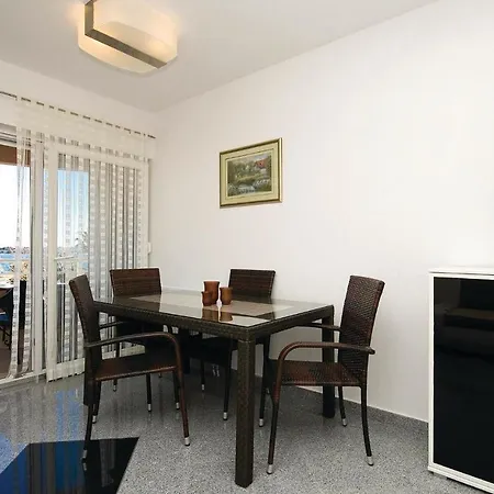 1 Bedroom Awesome In