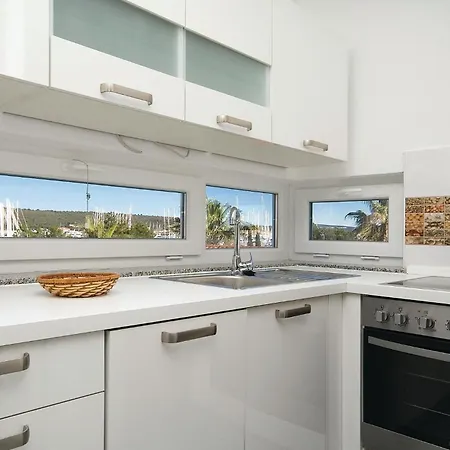 1 Bedroom Awesome In Bibinje