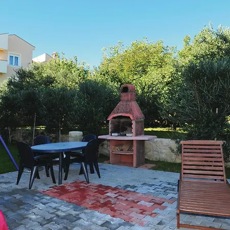 Lovely In With Swimming Pool * Bibinje