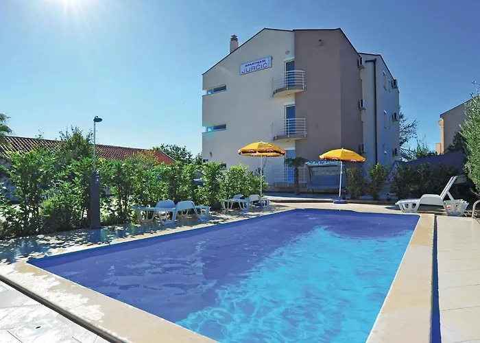 1 Bedroom Awesome In Bibinje